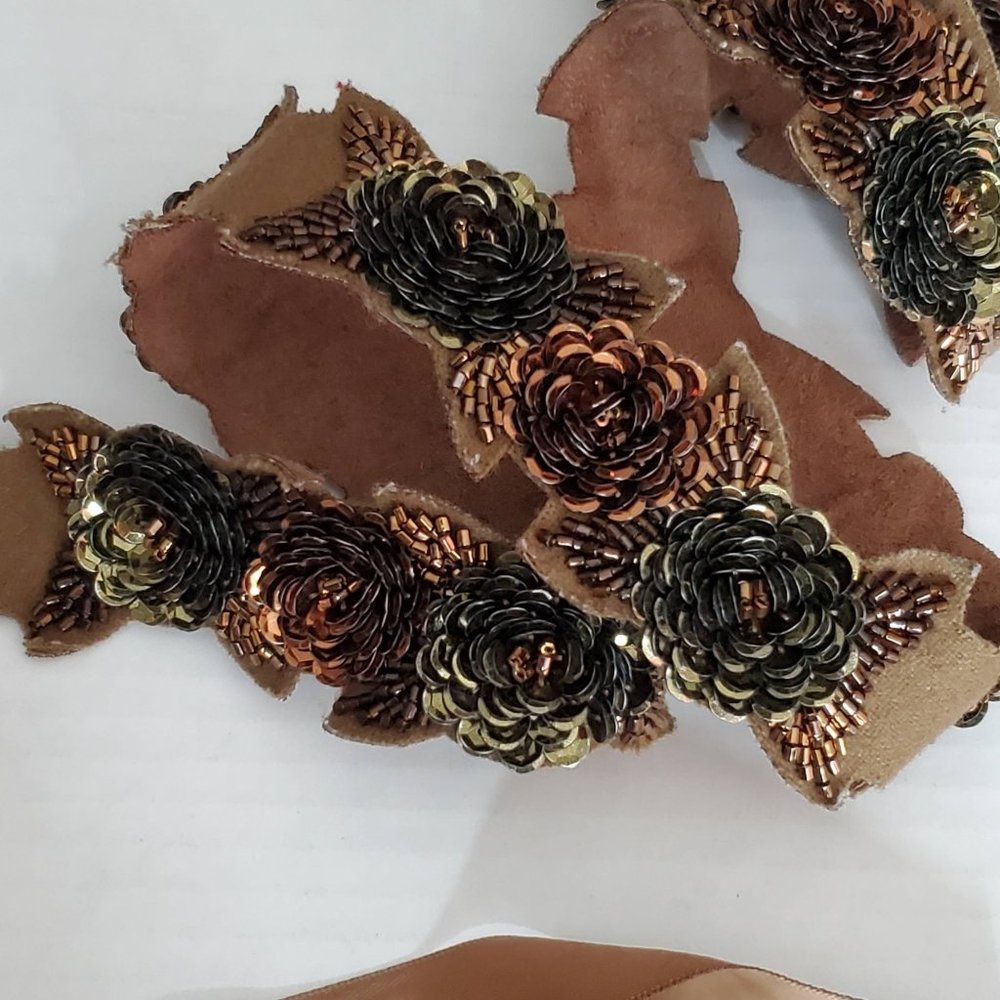 Banana Republic Bronze Brown Beaded 3D Flower Self Tie Belt